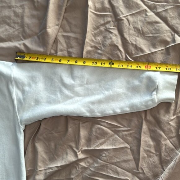 Vintage Mickey Disneyland Mickey Mouse Sweatshirt White - Picture 12 of 15